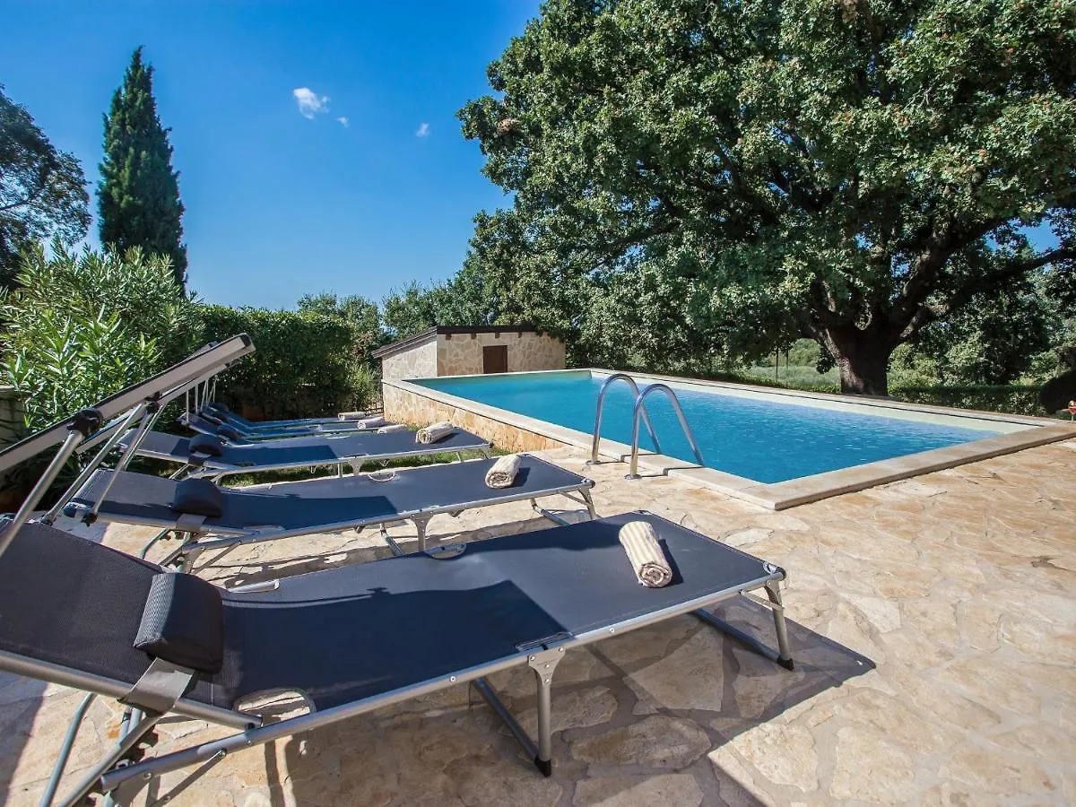 Višnjan Villa Hrast Bacva קרואטיה